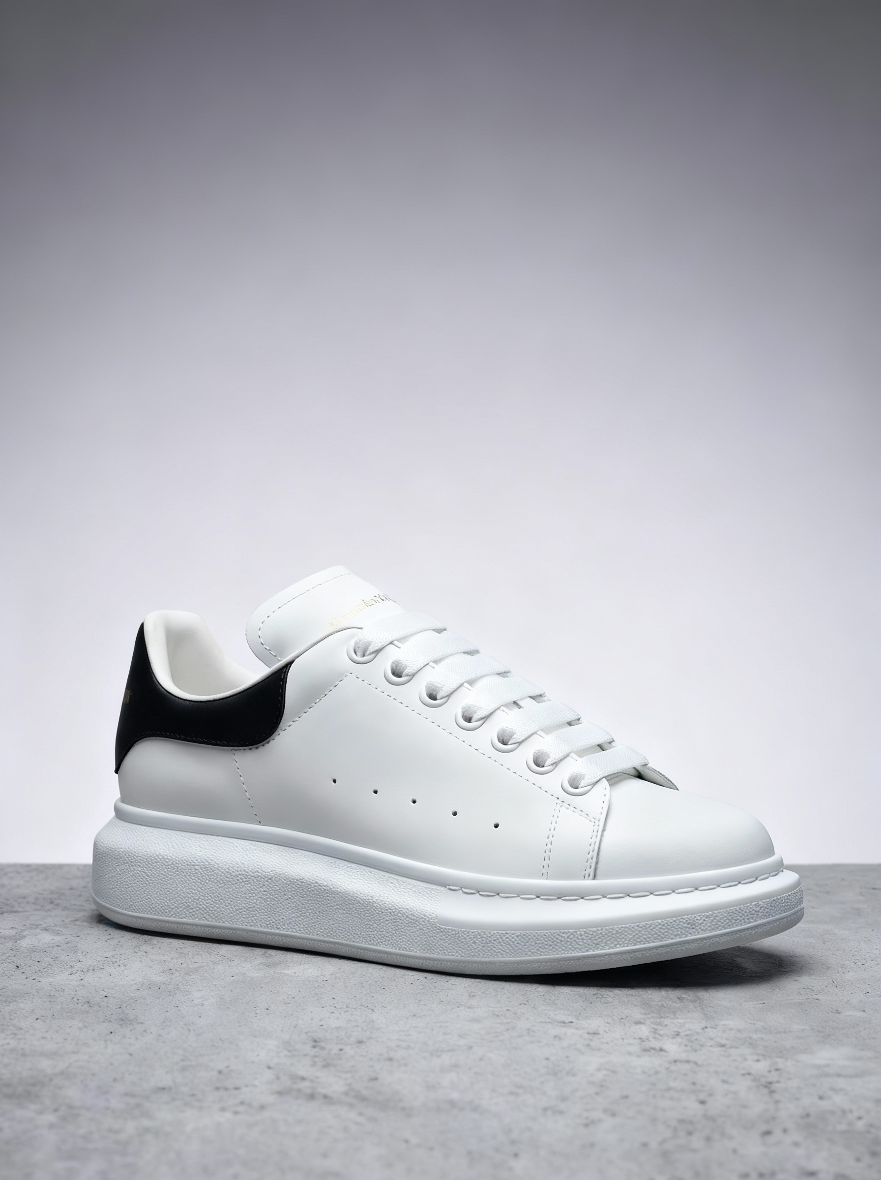 Luxury Urban Crown Oversized Sneakers – White & Black l Ducas Boutique