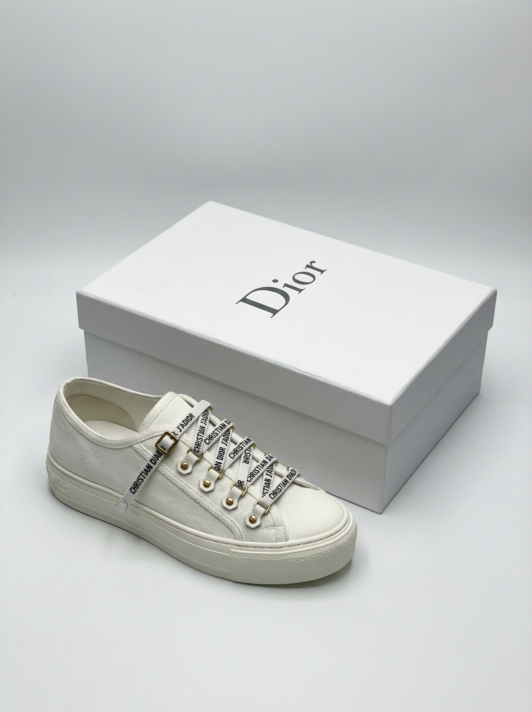 Urban Élite Low Sneakers l Ducas Bouitque